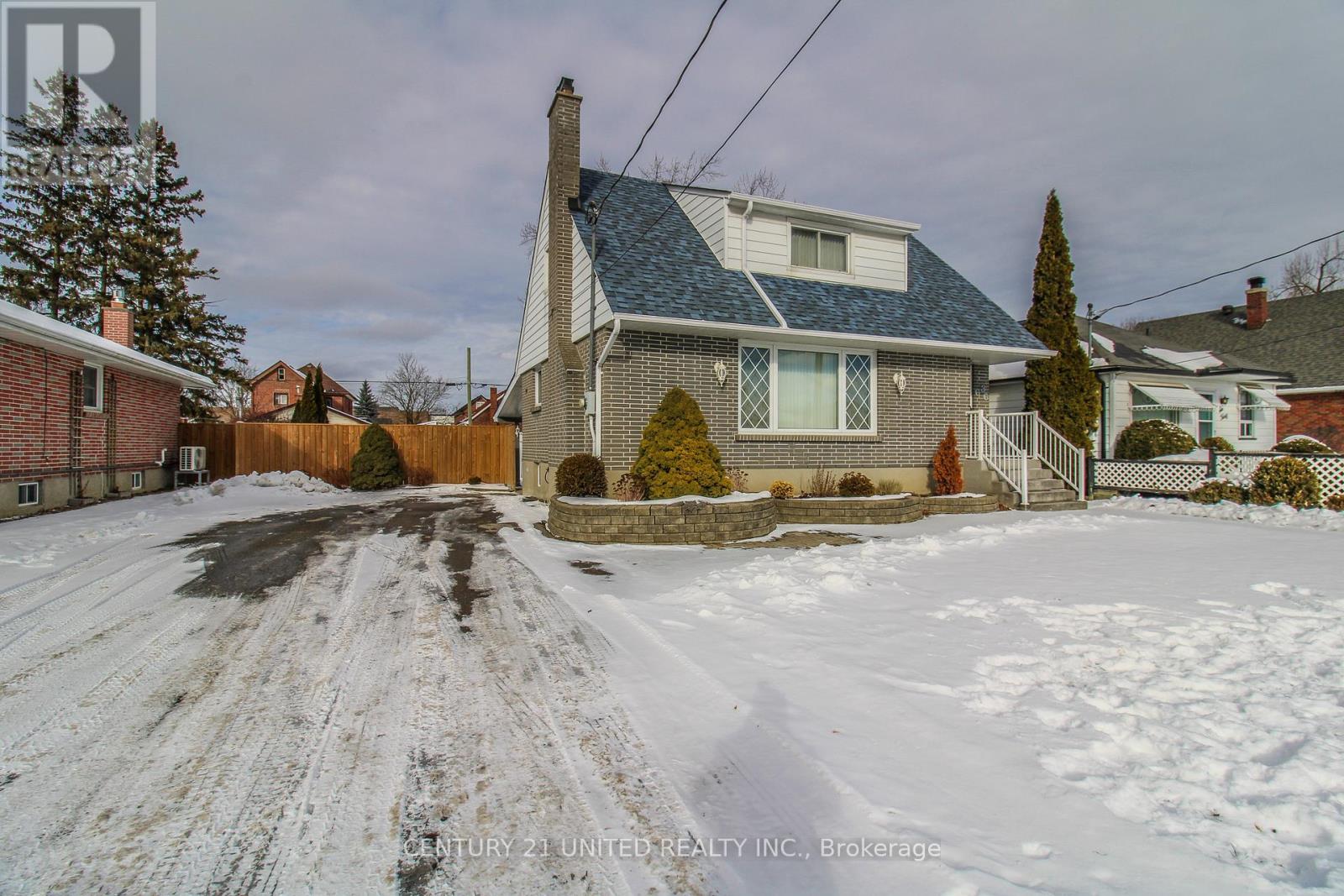 636 Cameron Street, Peterborough (Otonabee Ward 1), Ontario  K9J 3Z8 - Photo 31 - X12676872