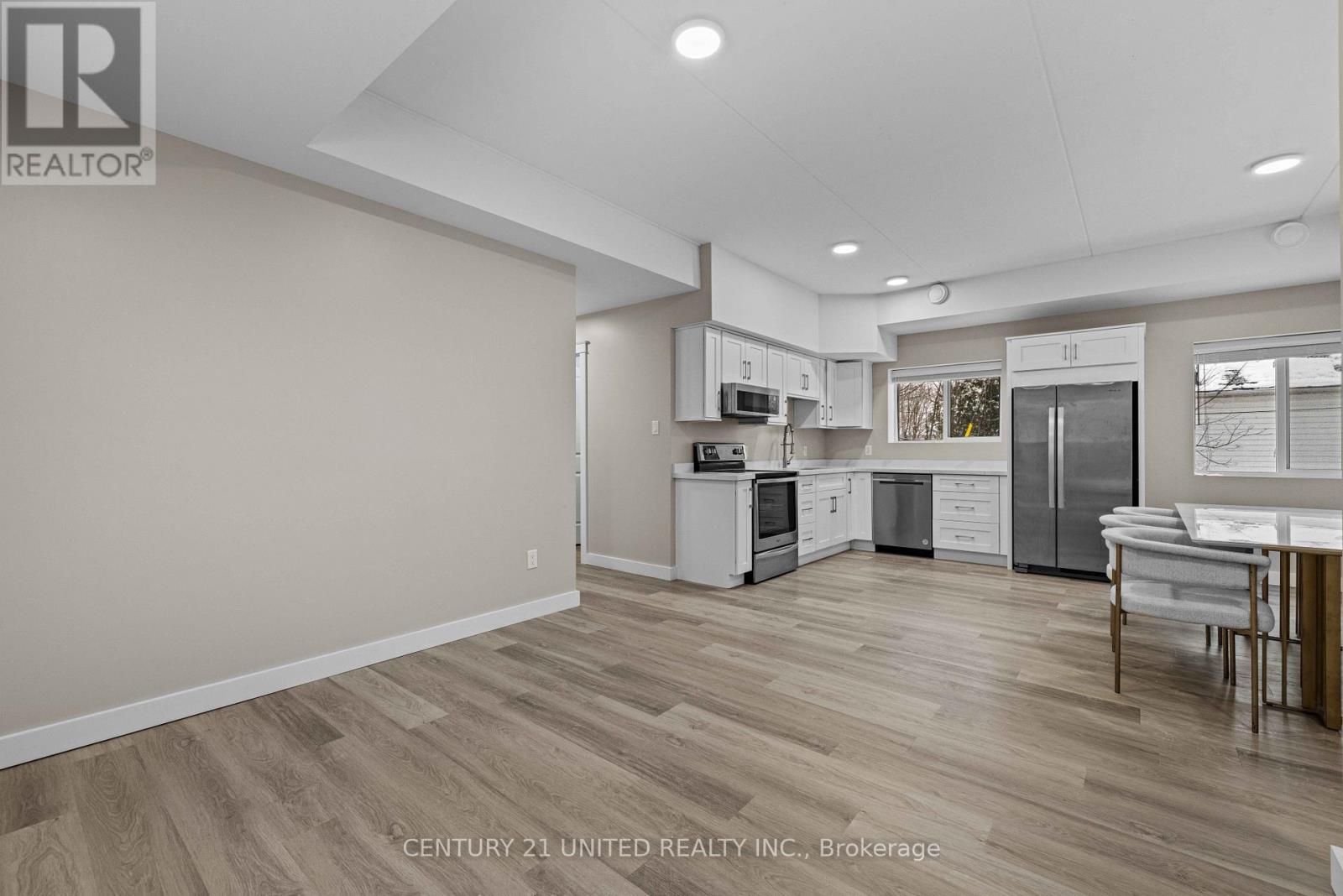 138 Dufferin Street, Peterborough (Ashburnham Ward 4), Ontario  K9H 1N2 - Photo 8 - X12676910