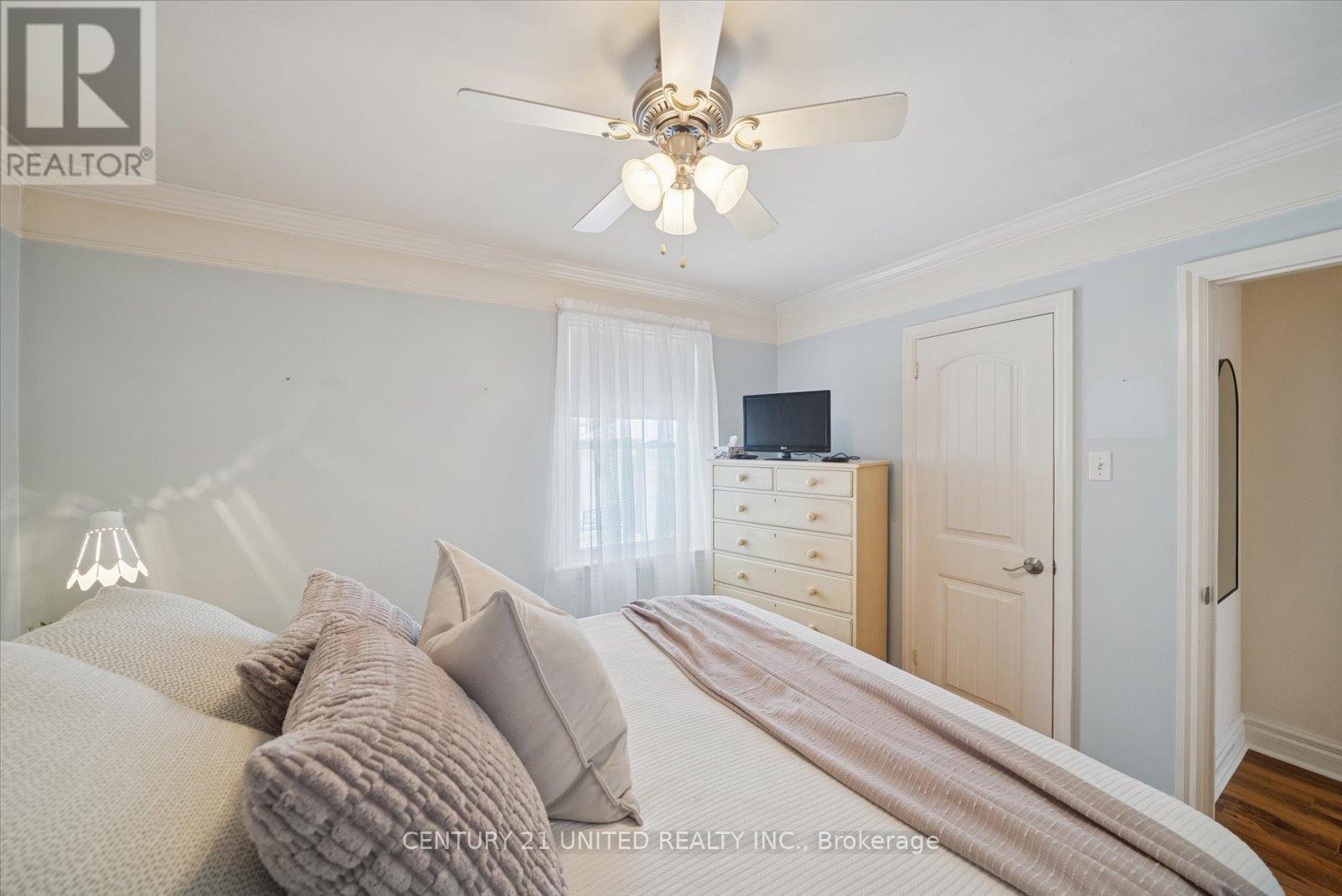 420 Mckellar Street, Peterborough (Otonabee Ward 1), Ontario  K9J 7C1 - Photo 16 - X12677476