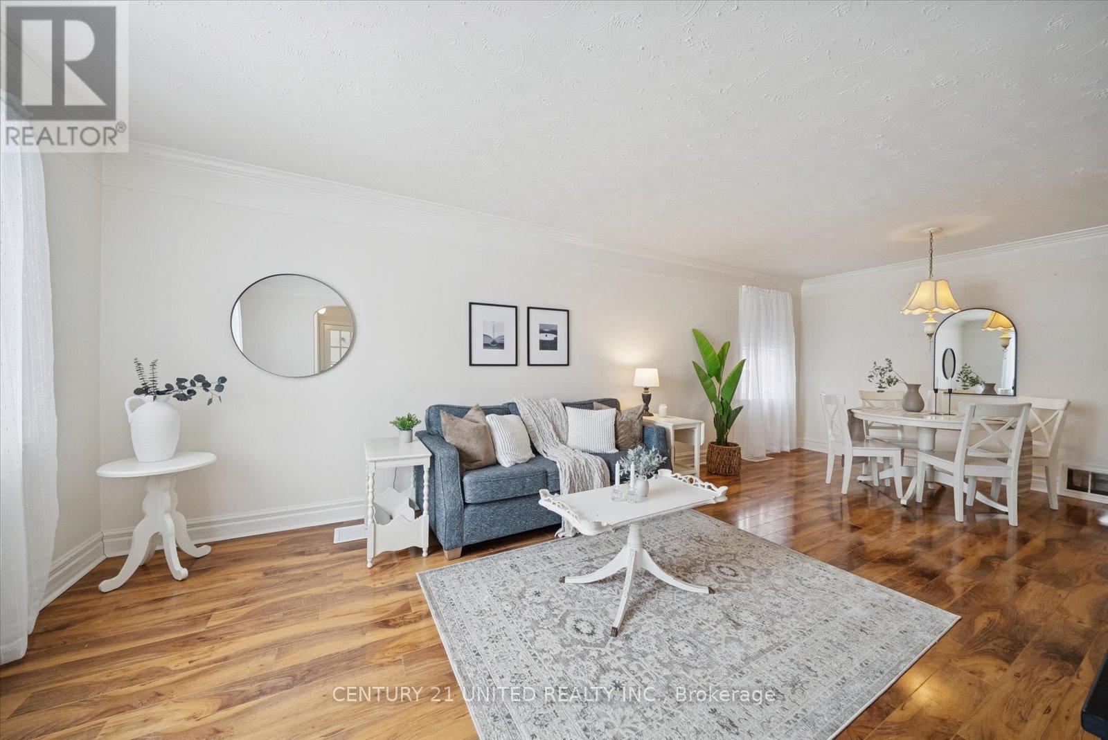 420 Mckellar Street, Peterborough (Otonabee Ward 1), Ontario  K9J 7C1 - Photo 7 - X12677476