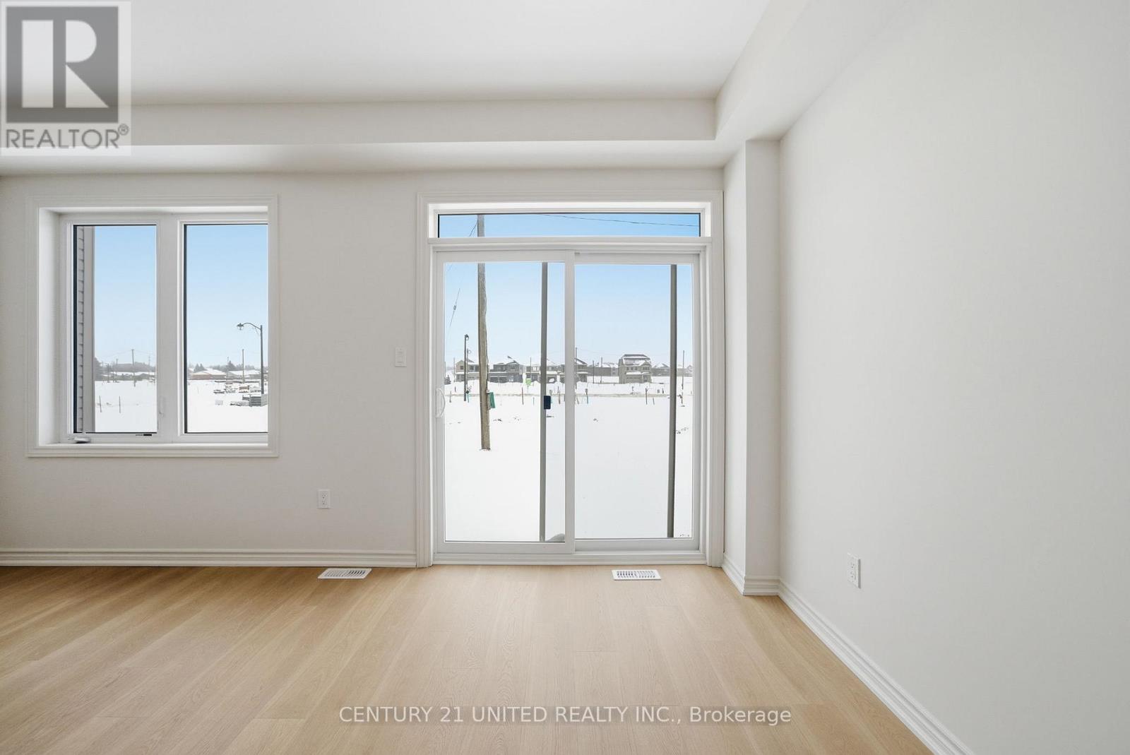 66 Sanderson Drive, Kawartha Lakes (Lindsay), Ontario  K9V 0S7 - Photo 12 - X12677578