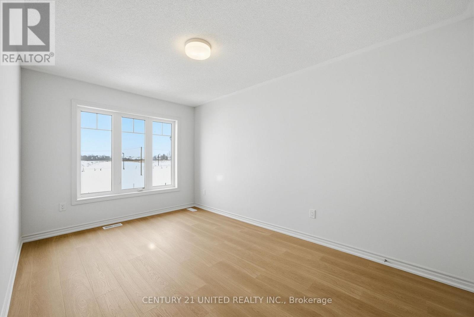 66 Sanderson Drive, Kawartha Lakes (Lindsay), Ontario  K9V 0S7 - Photo 26 - X12677578