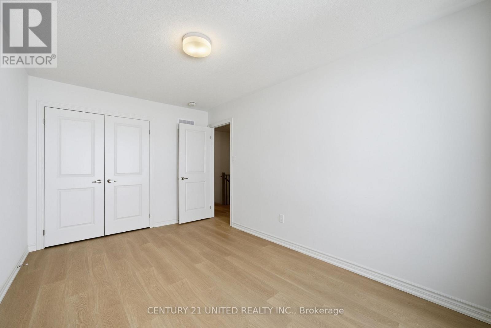 66 Sanderson Drive, Kawartha Lakes (Lindsay), Ontario  K9V 0S7 - Photo 29 - X12677578