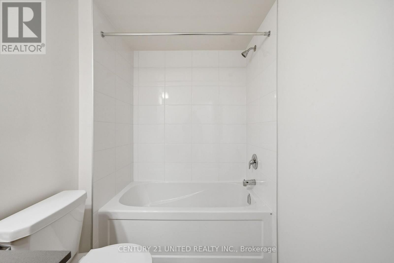 66 Sanderson Drive, Kawartha Lakes (Lindsay), Ontario  K9V 0S7 - Photo 32 - X12677578