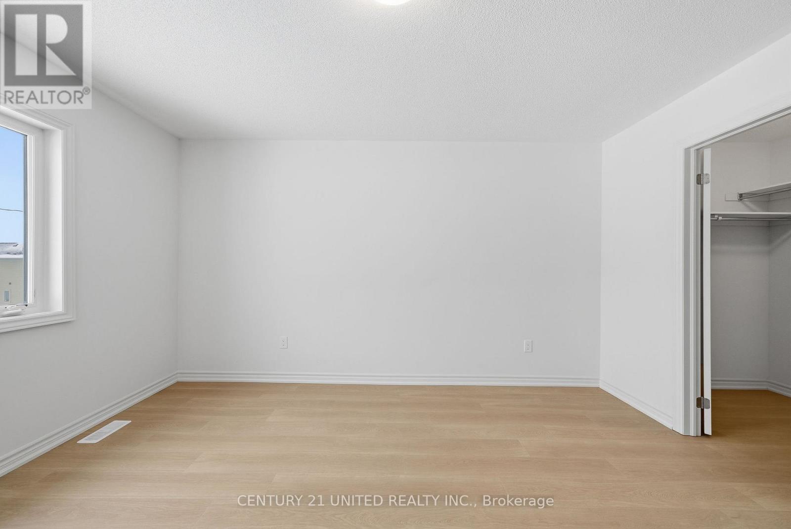 66 Sanderson Drive, Kawartha Lakes (Lindsay), Ontario  K9V 0S7 - Photo 35 - X12677578