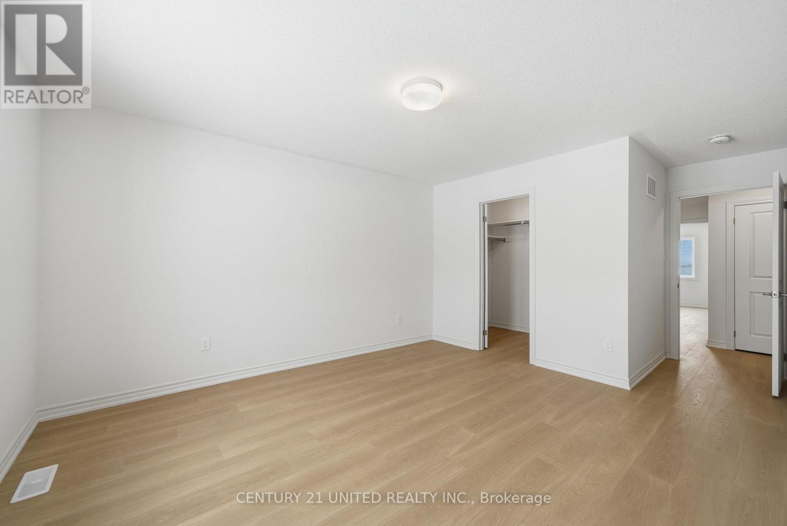 66 Sanderson Drive, Kawartha Lakes (Lindsay), Ontario  K9V 0S7 - Photo 36 - X12677578