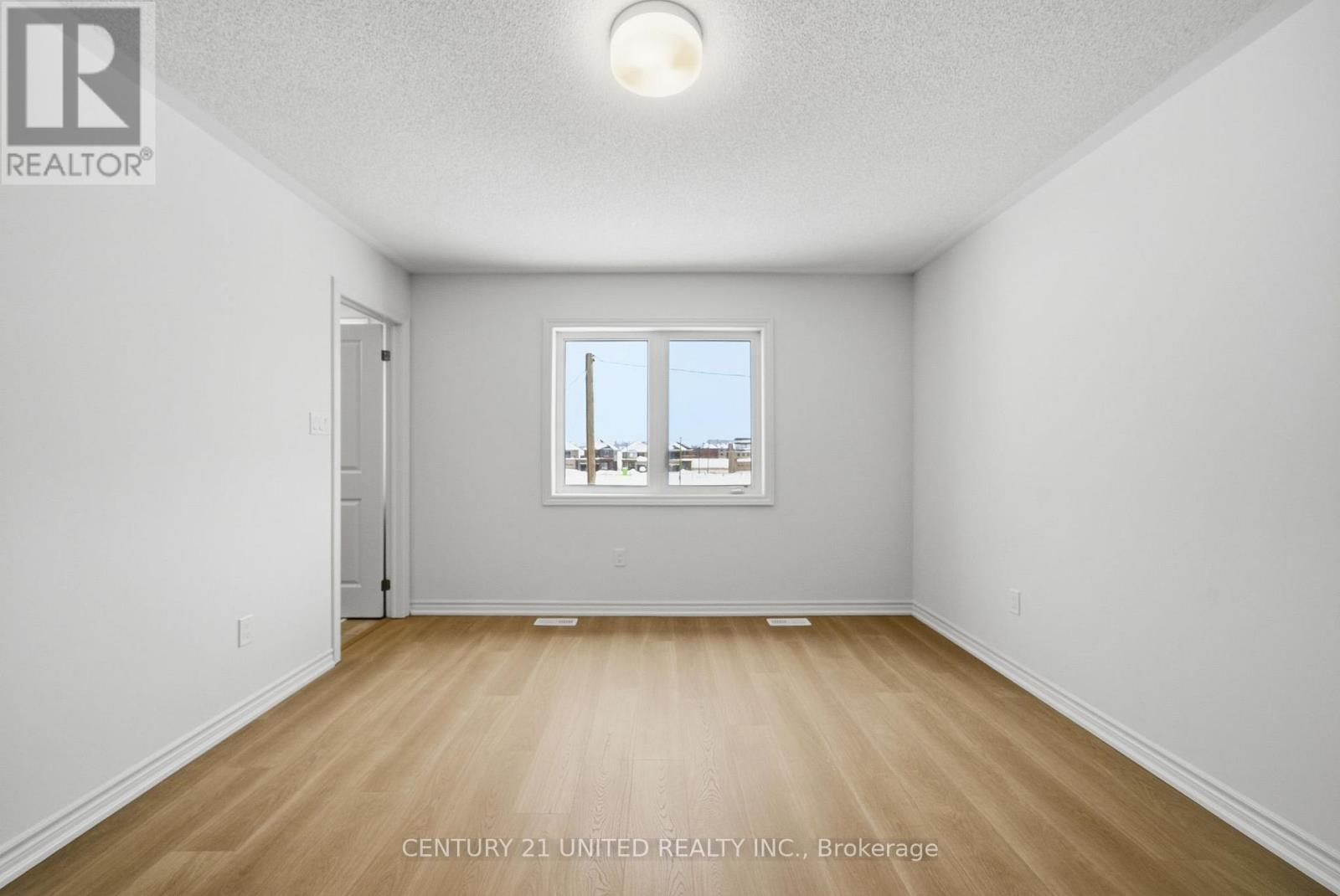 66 Sanderson Drive, Kawartha Lakes (Lindsay), Ontario  K9V 0S7 - Photo 40 - X12677578