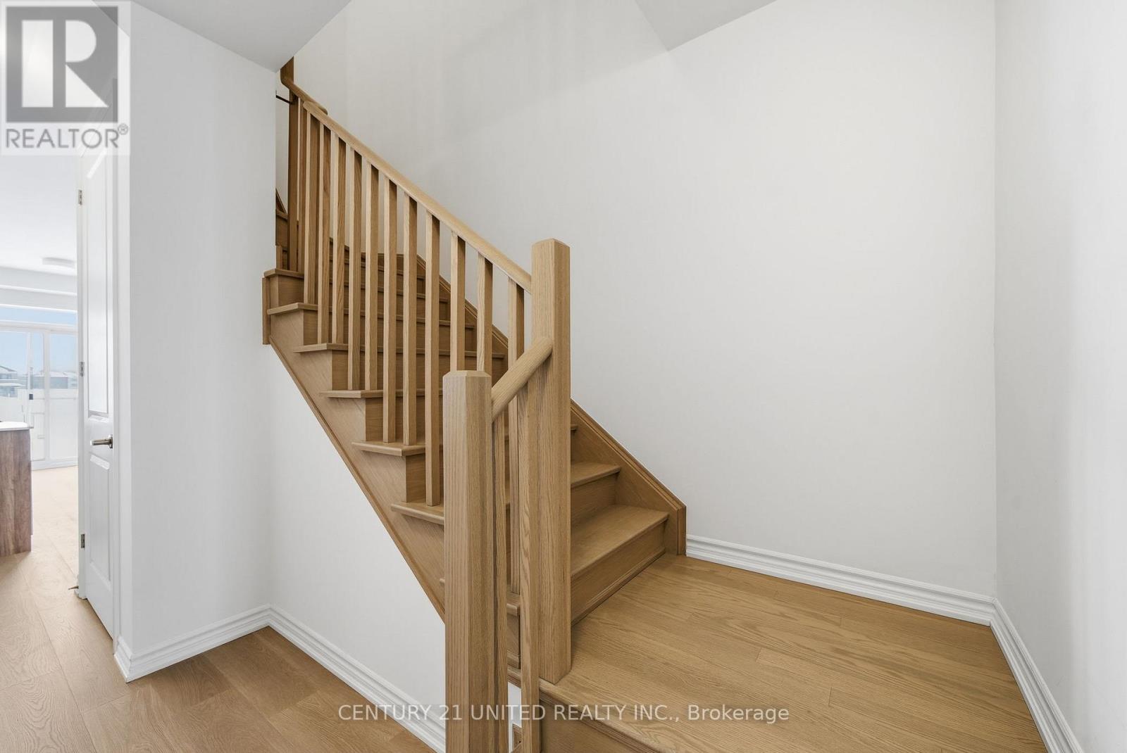 66 Sanderson Drive, Kawartha Lakes (Lindsay), Ontario  K9V 0S7 - Photo 6 - X12677578