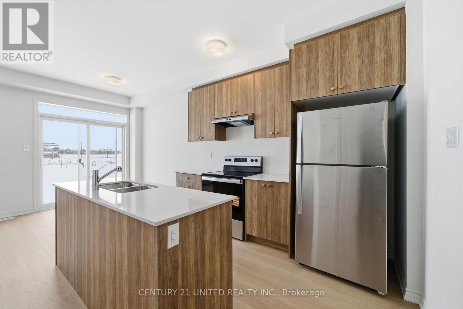 66 Sanderson Drive, Kawartha Lakes (Lindsay), Ontario  K9V 0S7 - Photo 7 - X12677578