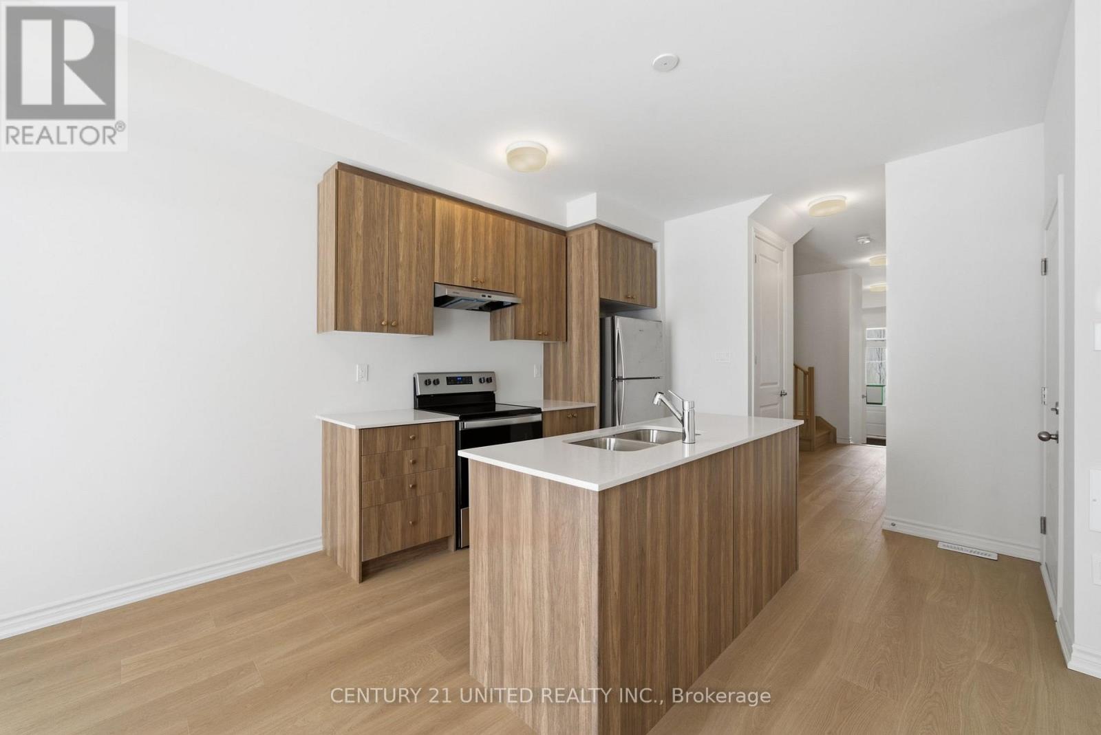 66 Sanderson Drive, Kawartha Lakes (Lindsay), Ontario  K9V 0S7 - Photo 9 - X12677578