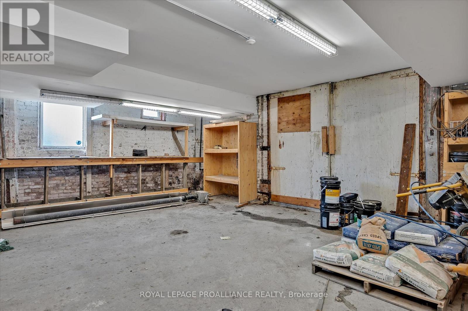 255 Mcdonnel Street S, Peterborough (Town Ward 3), Ontario  K9H 2W2 - Photo 22 - X12677728