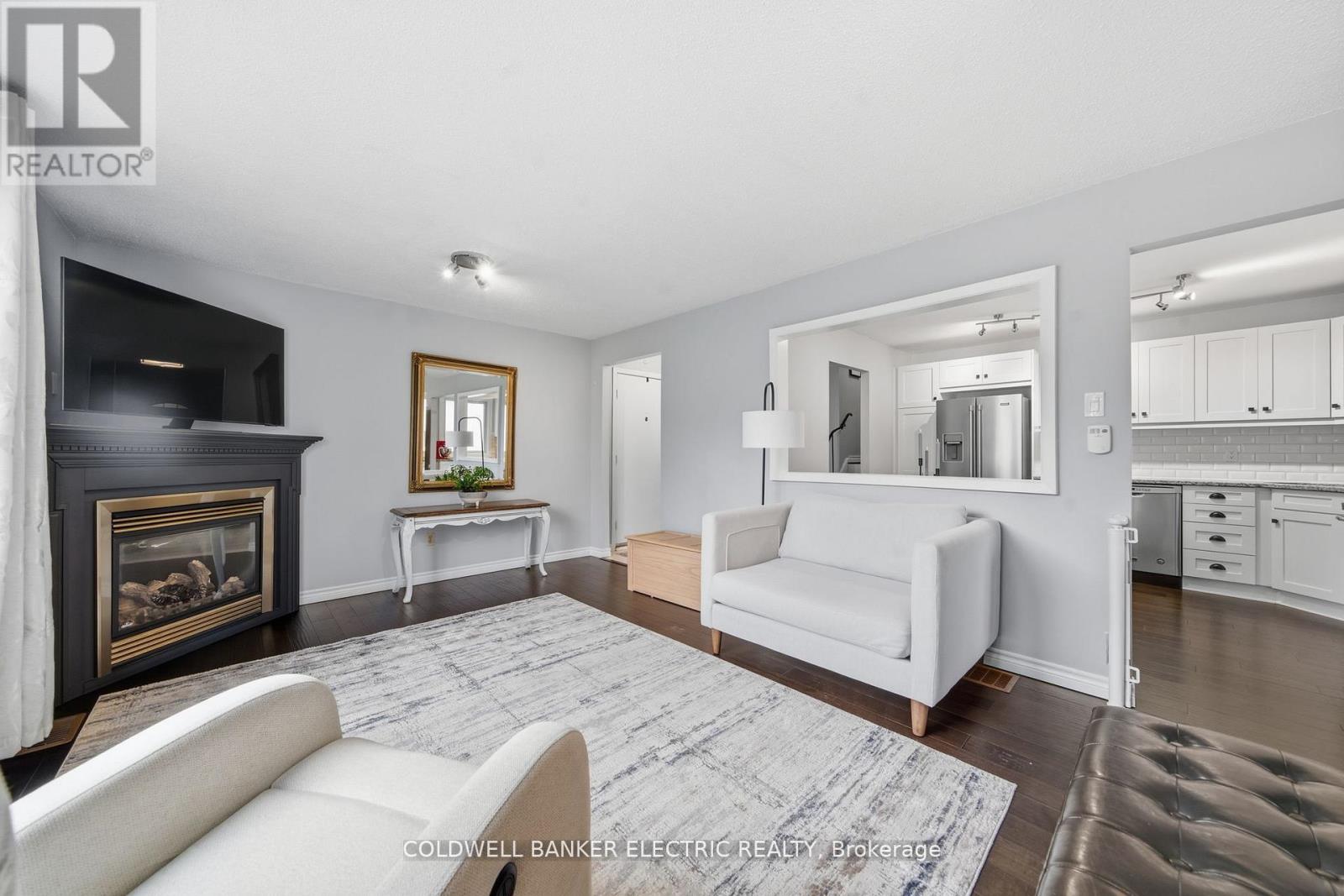 1673 Redwood Drive, Peterborough (Monaghan Ward 2), Ontario  K9K 1M2 - Photo 8 - X12678212