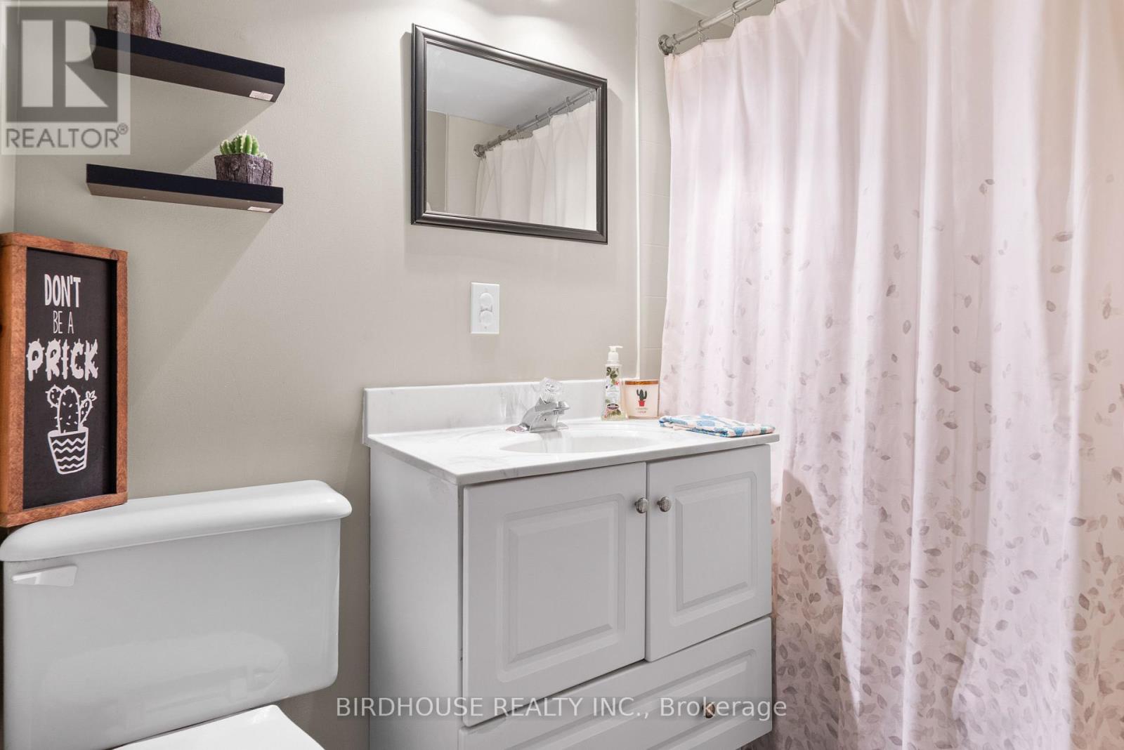 56 Champlain Boulevard, Kawartha Lakes (Lindsay), Ontario  K9V 4R1 - Photo 30 - X12679544