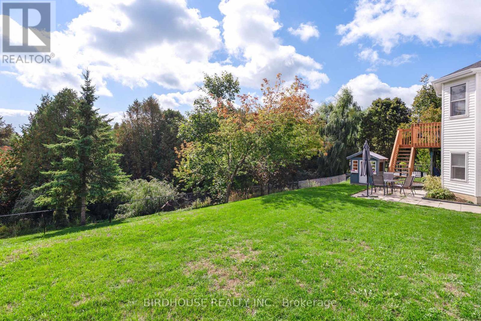 56 Champlain Boulevard, Kawartha Lakes (Lindsay), Ontario  K9V 4R1 - Photo 34 - X12679544