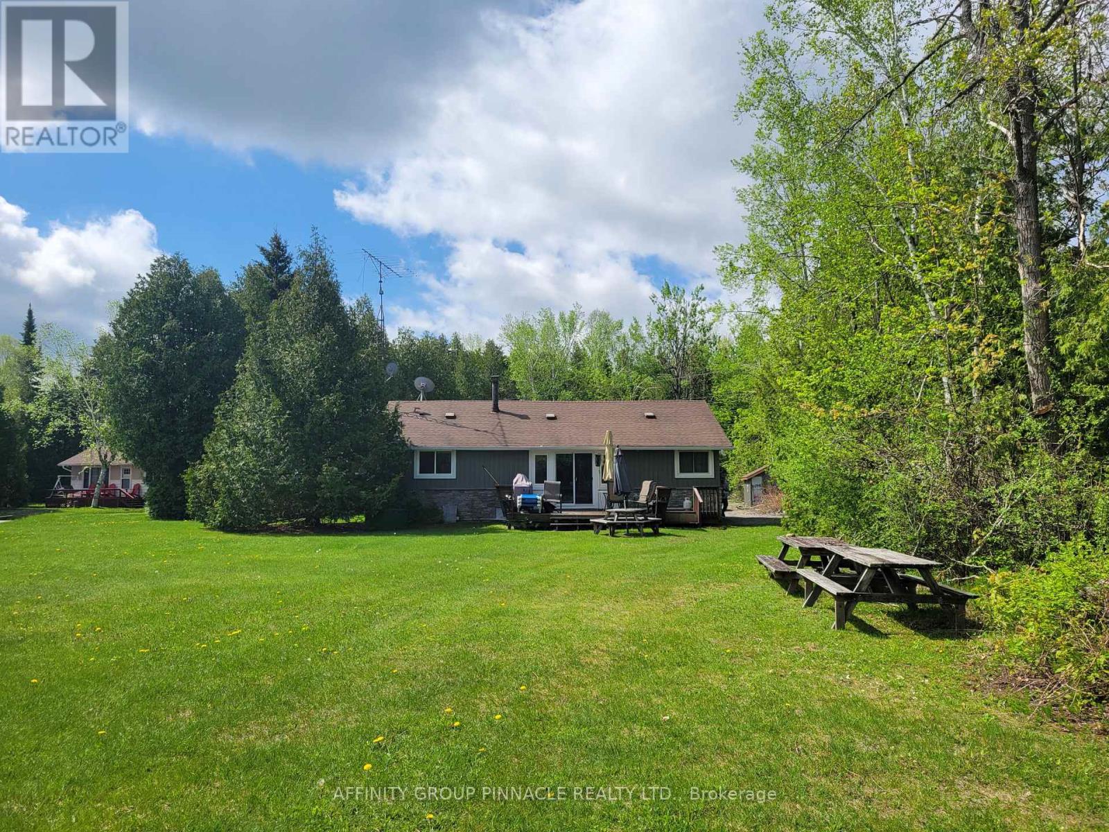2473 Selwyn Bay Lane, Selwyn, Ontario  K0L 2H0 - Photo 25 - X12679594