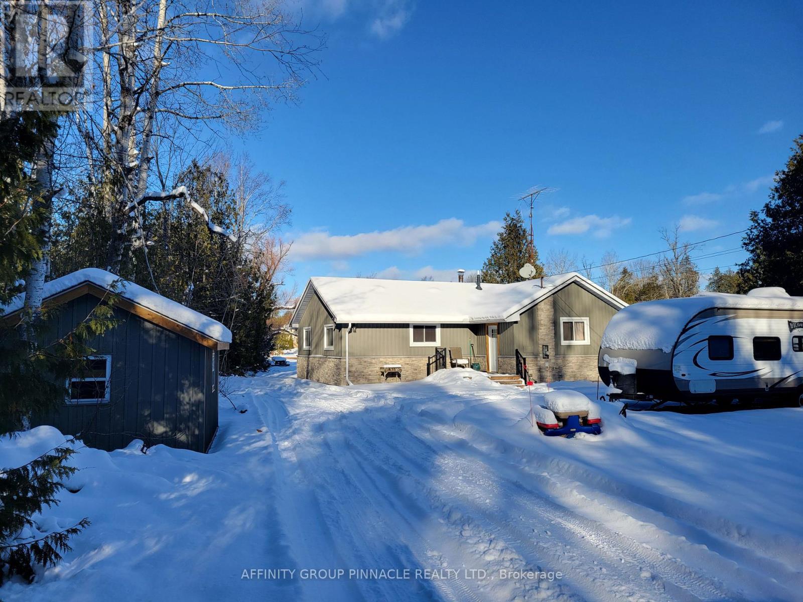2473 Selwyn Bay Lane, Selwyn, Ontario  K0L 2H0 - Photo 7 - X12679594