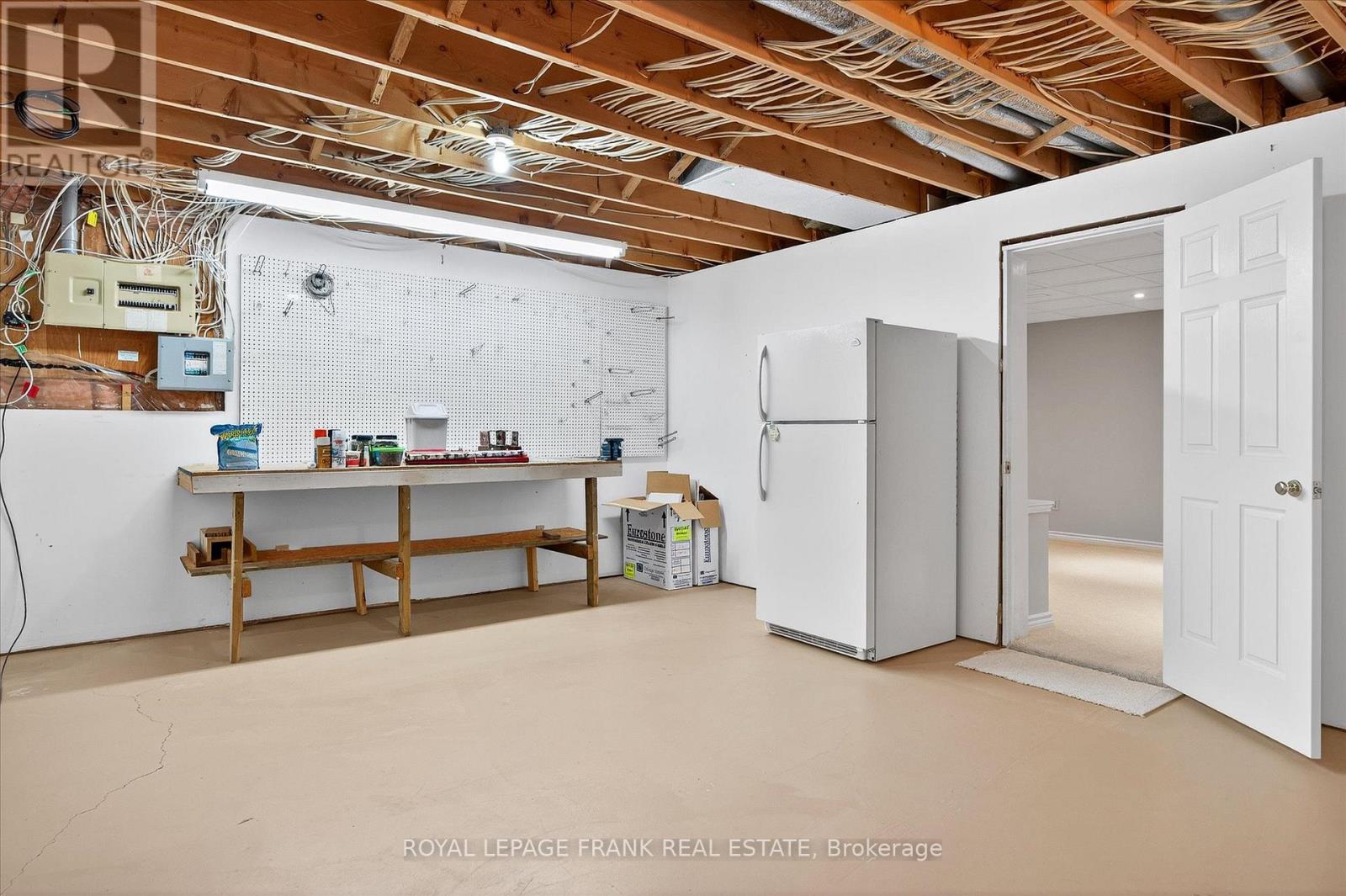 1162 Summit Drive, Peterborough (Otonabee Ward 1), Ontario  K9J 8A7 - Photo 44 - X12679756