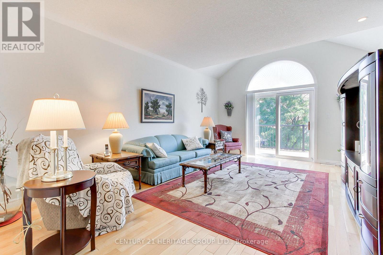 28 - 174 Lindsay Street N, Kawartha Lakes (Lindsay), Ontario  K9V 0A3 - Photo 17 - X12679888