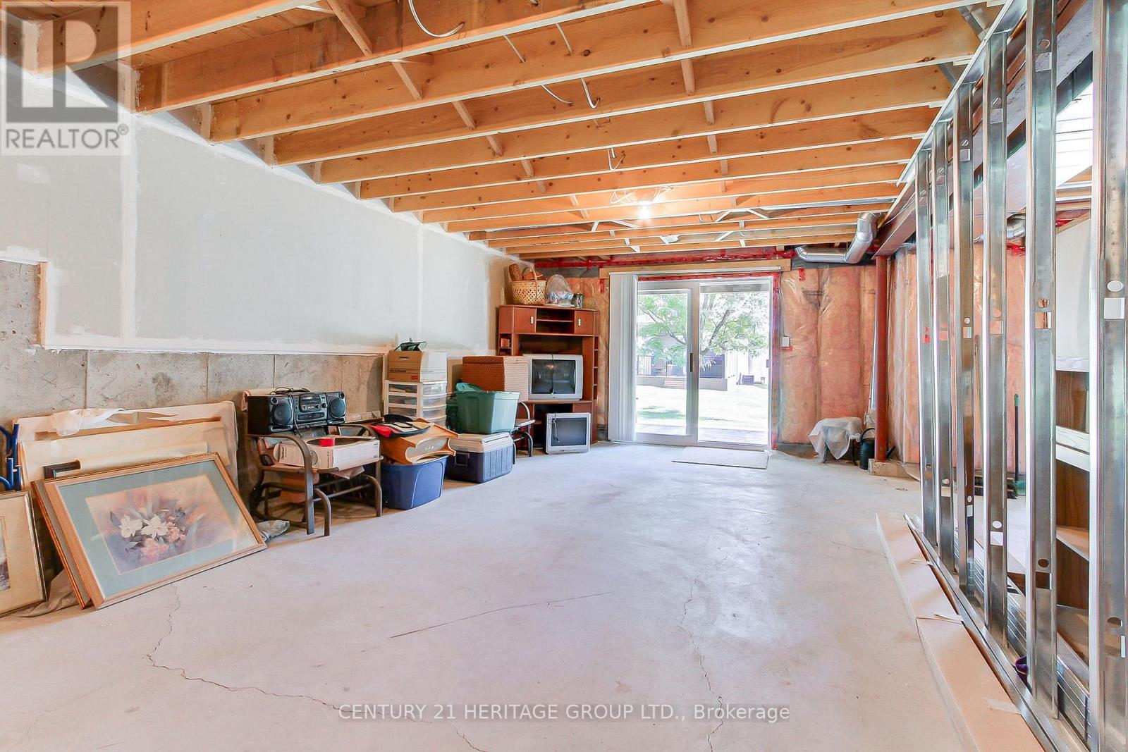 28 - 174 Lindsay Street N, Kawartha Lakes (Lindsay), Ontario  K9V 0A3 - Photo 29 - X12679888