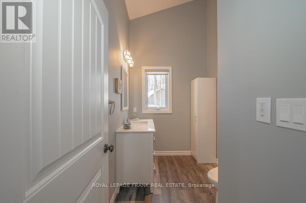 24 Ted's Lane, Trent Lakes, Ontario  K0L 1J0 - Photo 10 - X12680196