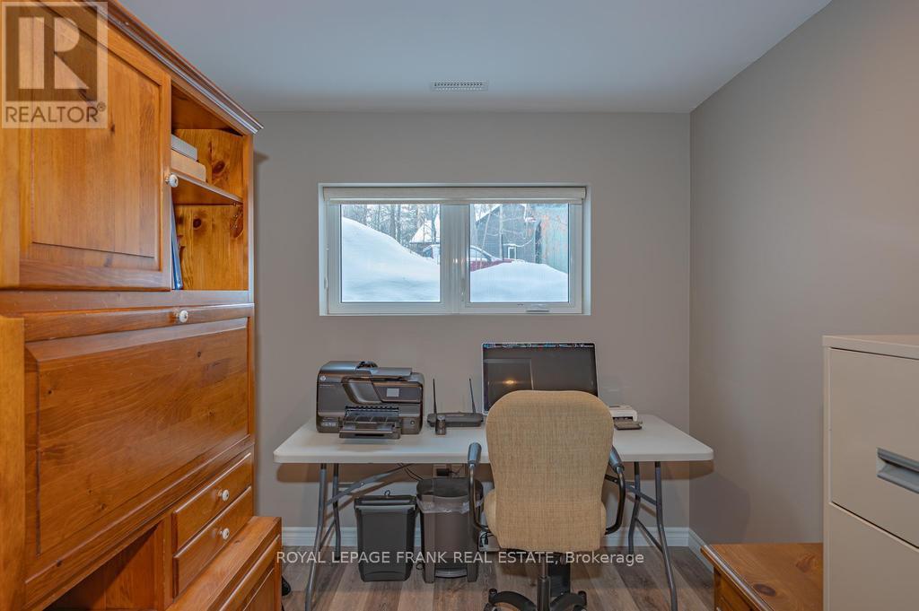 24 Ted's Lane, Trent Lakes, Ontario  K0L 1J0 - Photo 29 - X12680196