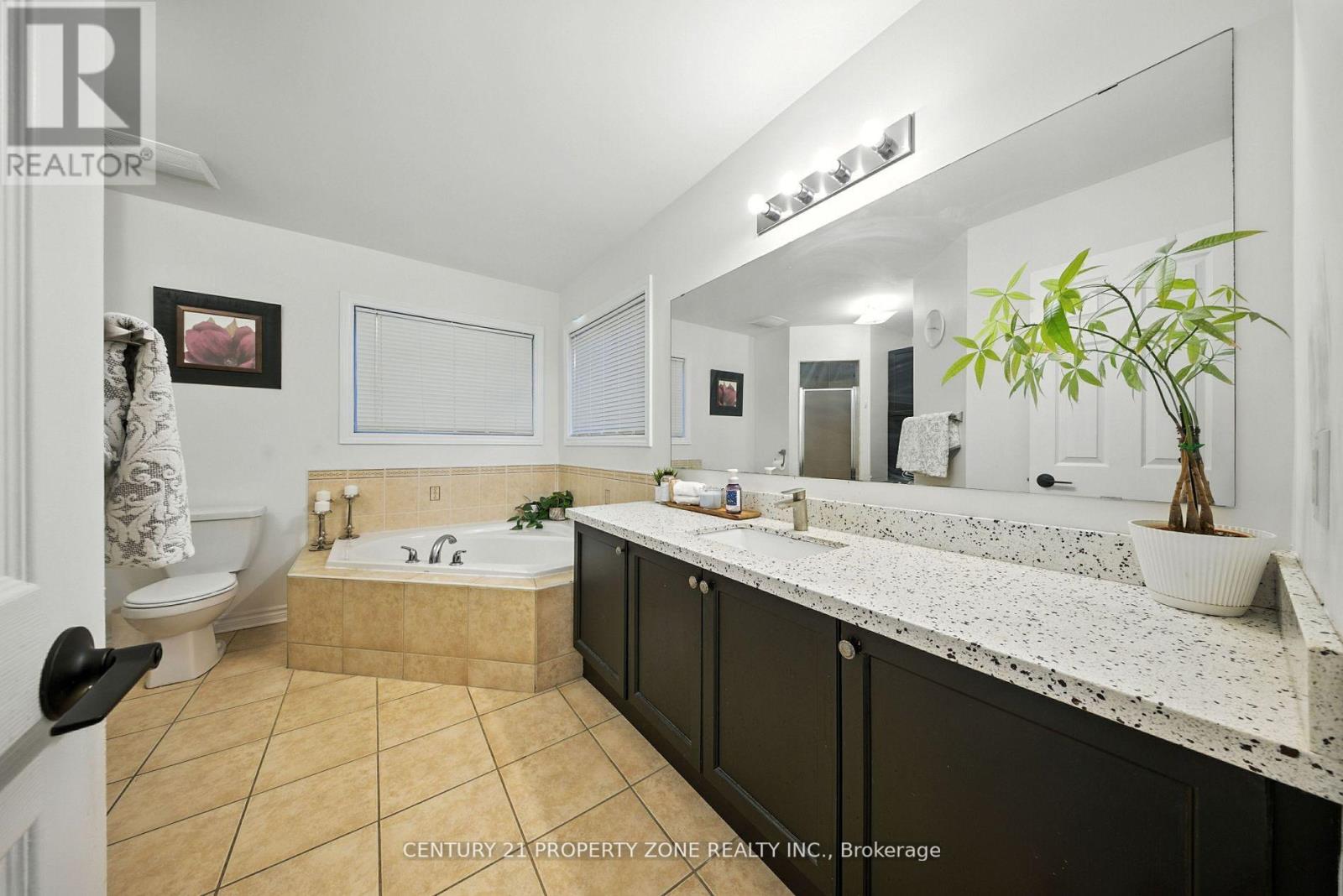 652 Tully Crescent, Peterborough (Monaghan Ward 2), Ontario  K9K 0A9 - Photo 25 - X12680562