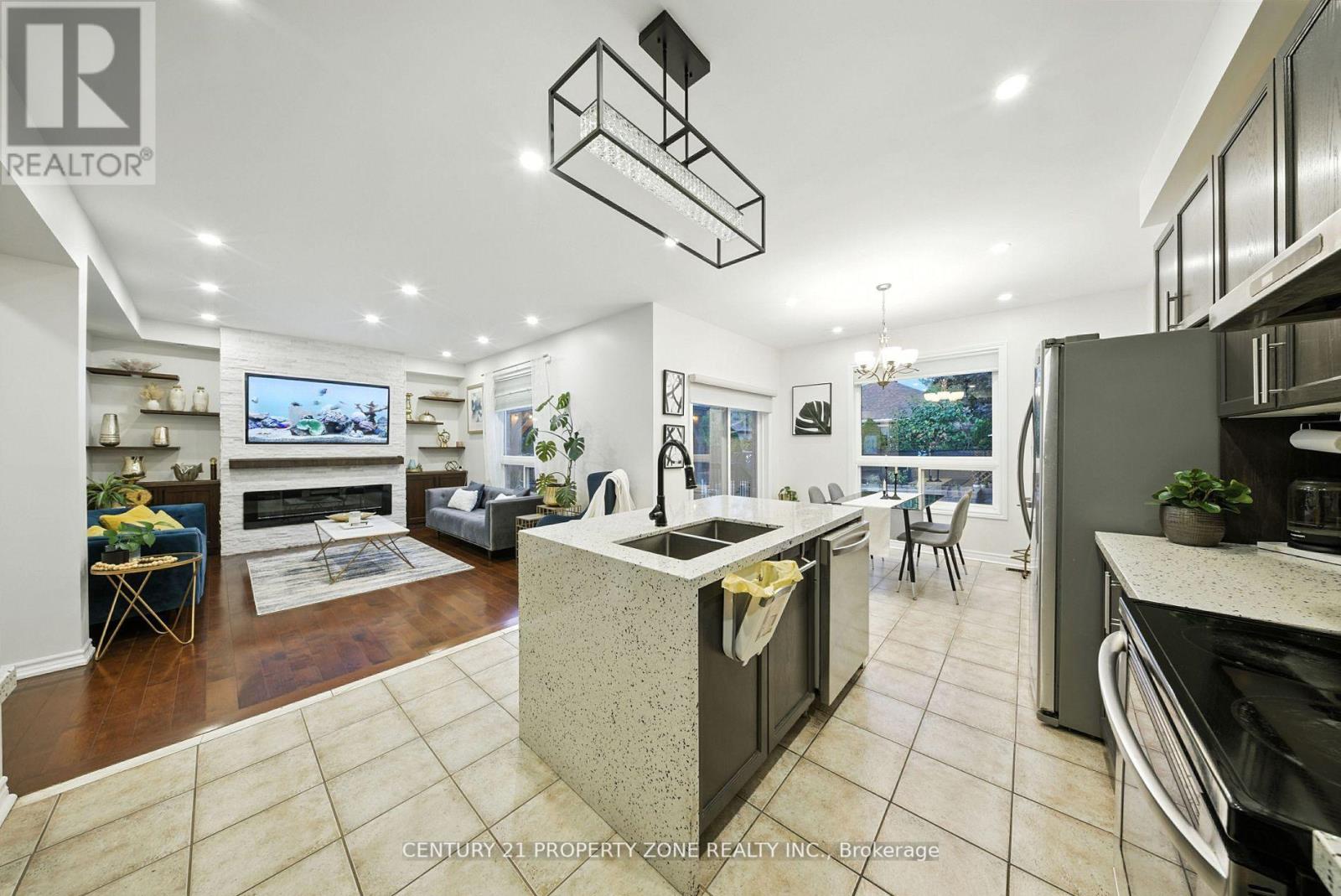 652 Tully Crescent, Peterborough (Monaghan Ward 2), Ontario  K9K 0A9 - Photo 8 - X12680562