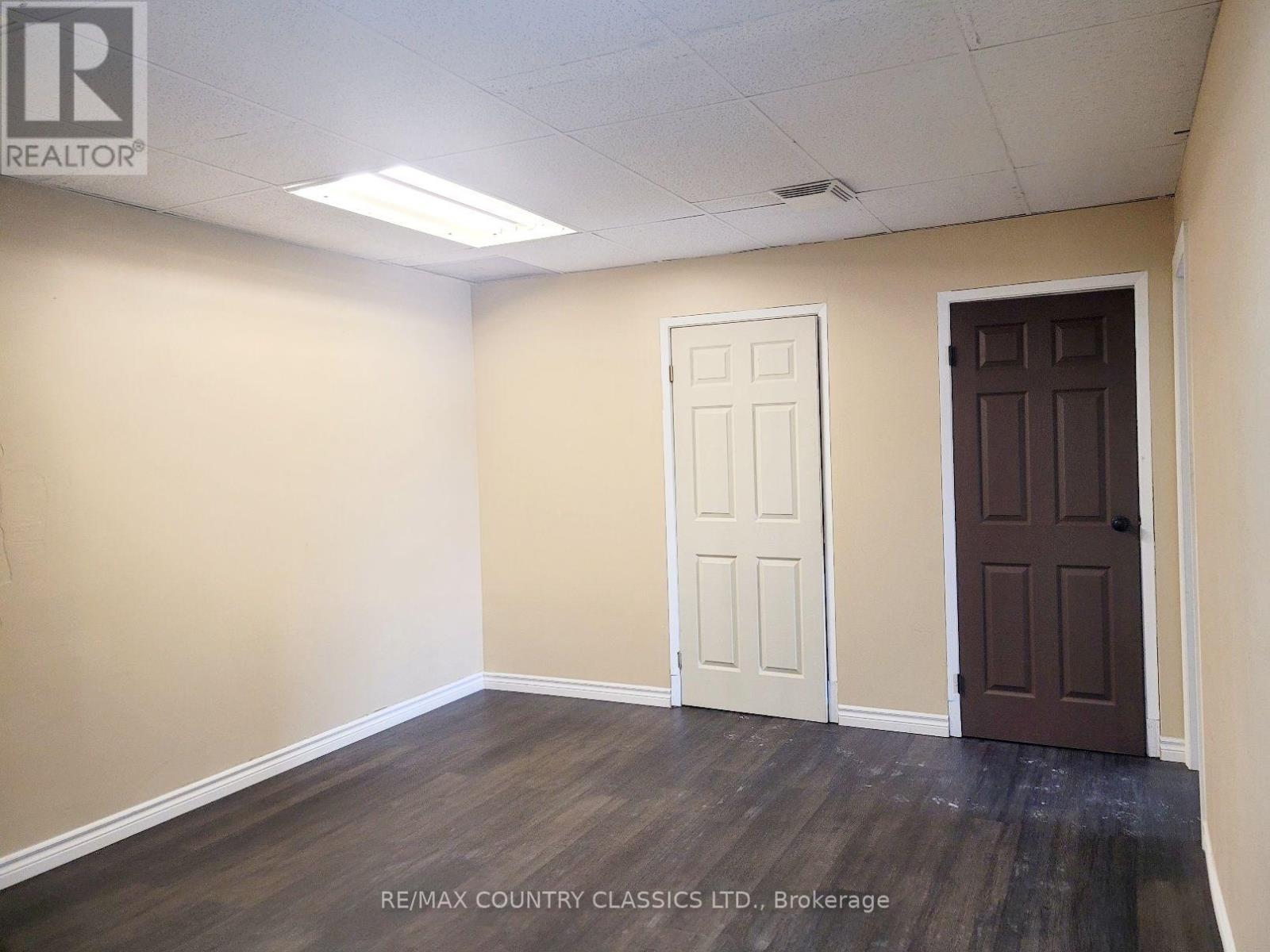 1 - 17 Snow Road, Bancroft (Bancroft Ward), Ontario  K0L 1C0 - Photo 7 - X12680868