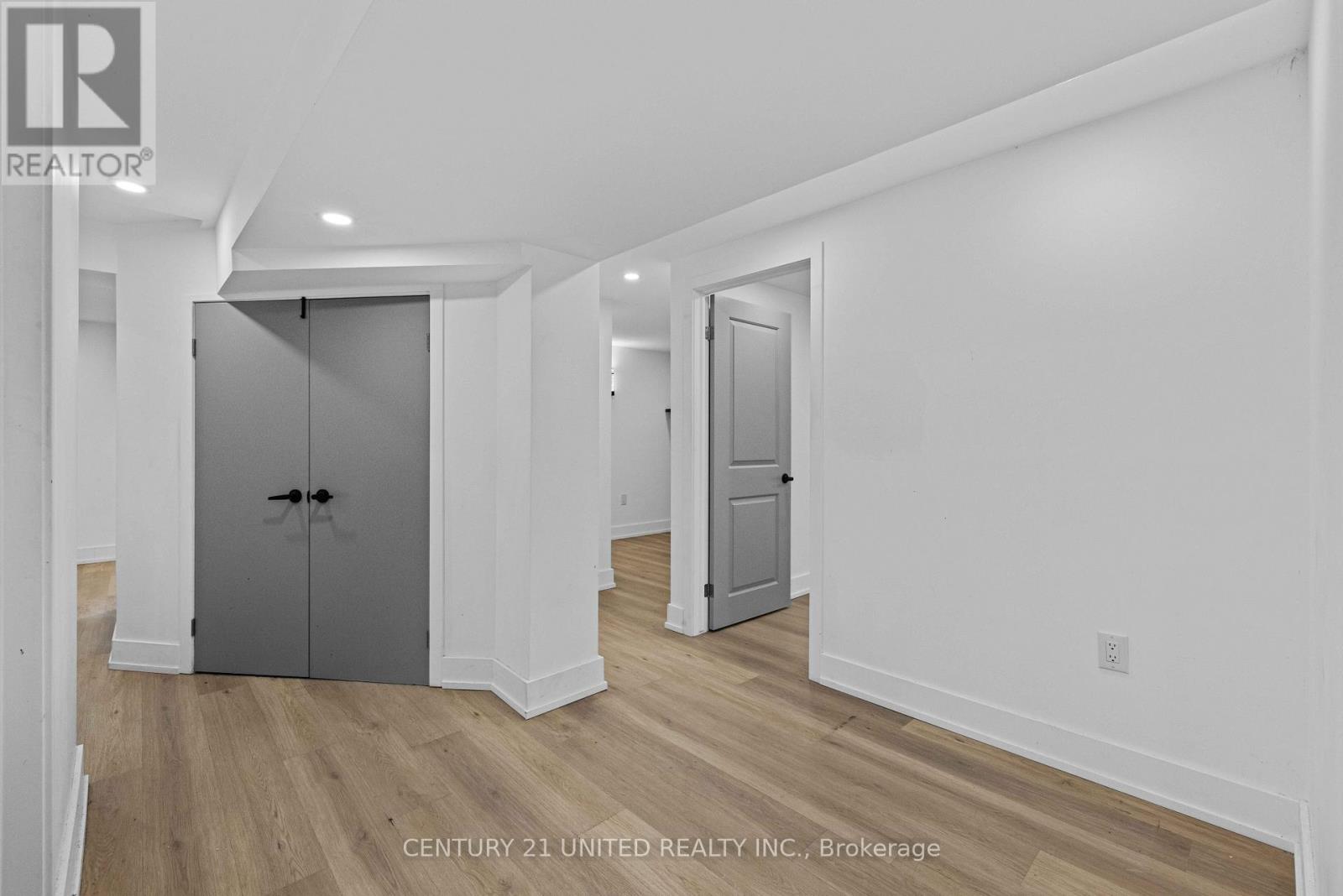 567 O'connell Road, Peterborough (Otonabee Ward 1), Ontario  K9J 4E2 - Photo 17 - X12681732