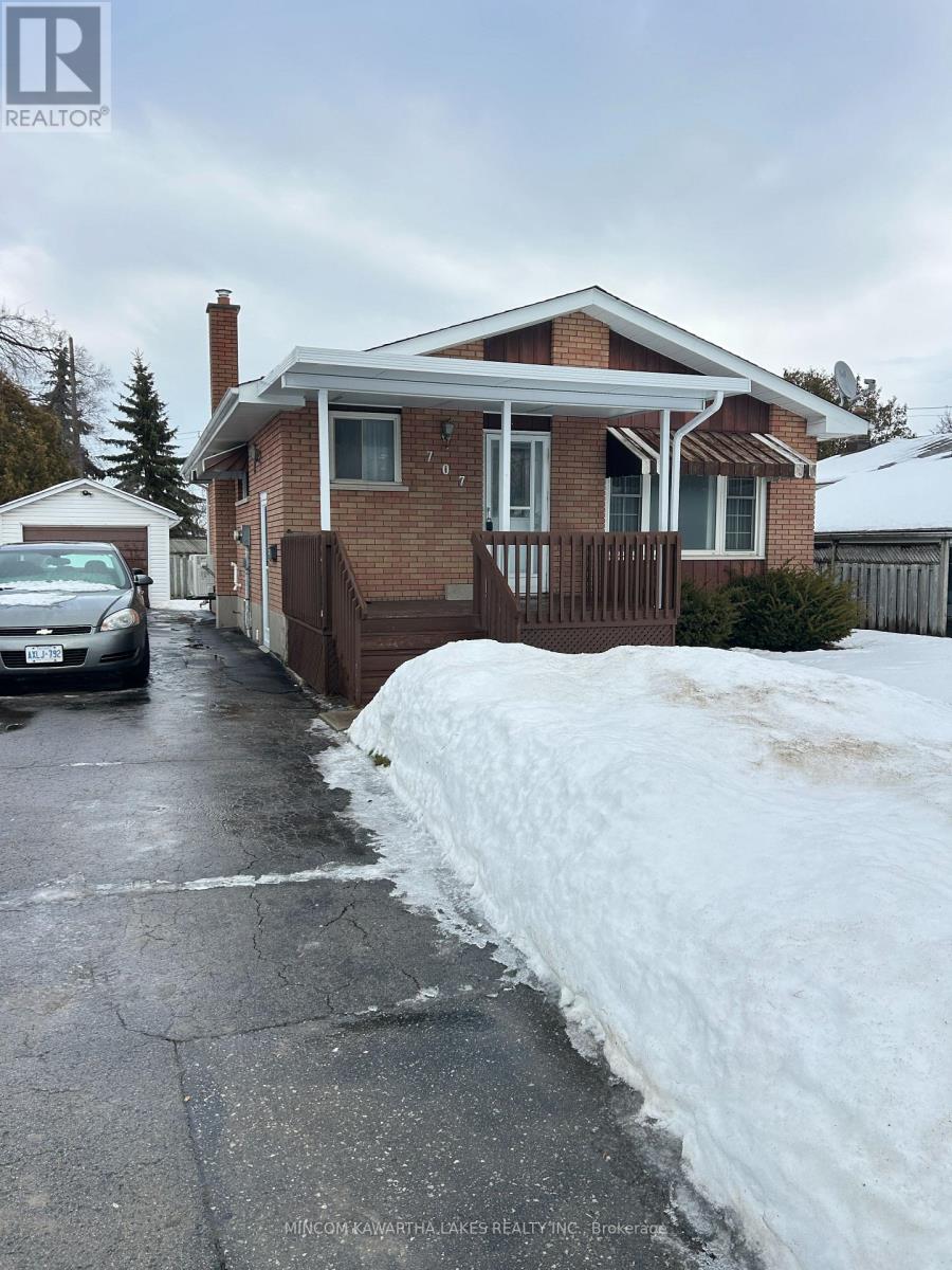707 OTONABEE DRIVE, peterborough (ashburnham ward 4), Ontario
