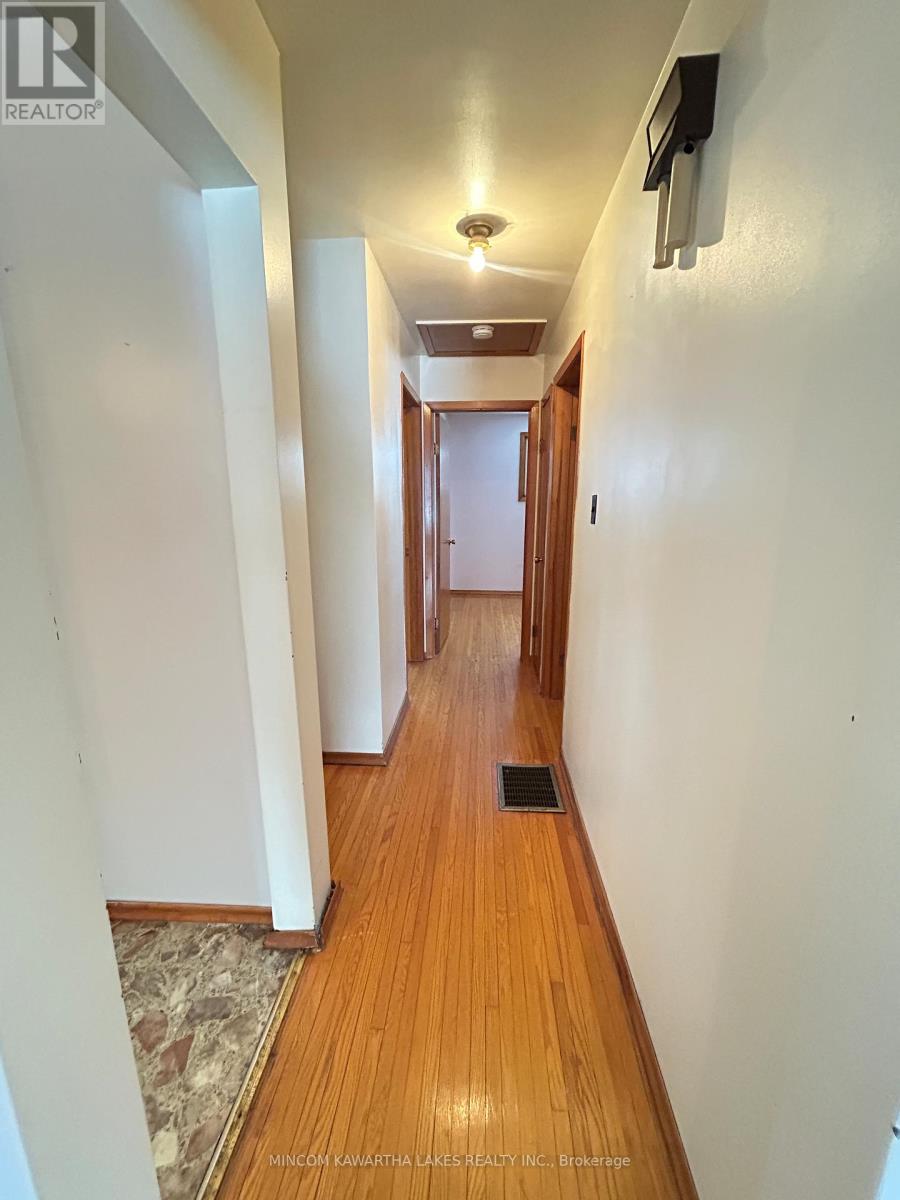 707 Otonabee Drive, Peterborough (Ashburnham Ward 4), Ontario  K9J 7P8 - Photo 10 - X12681738