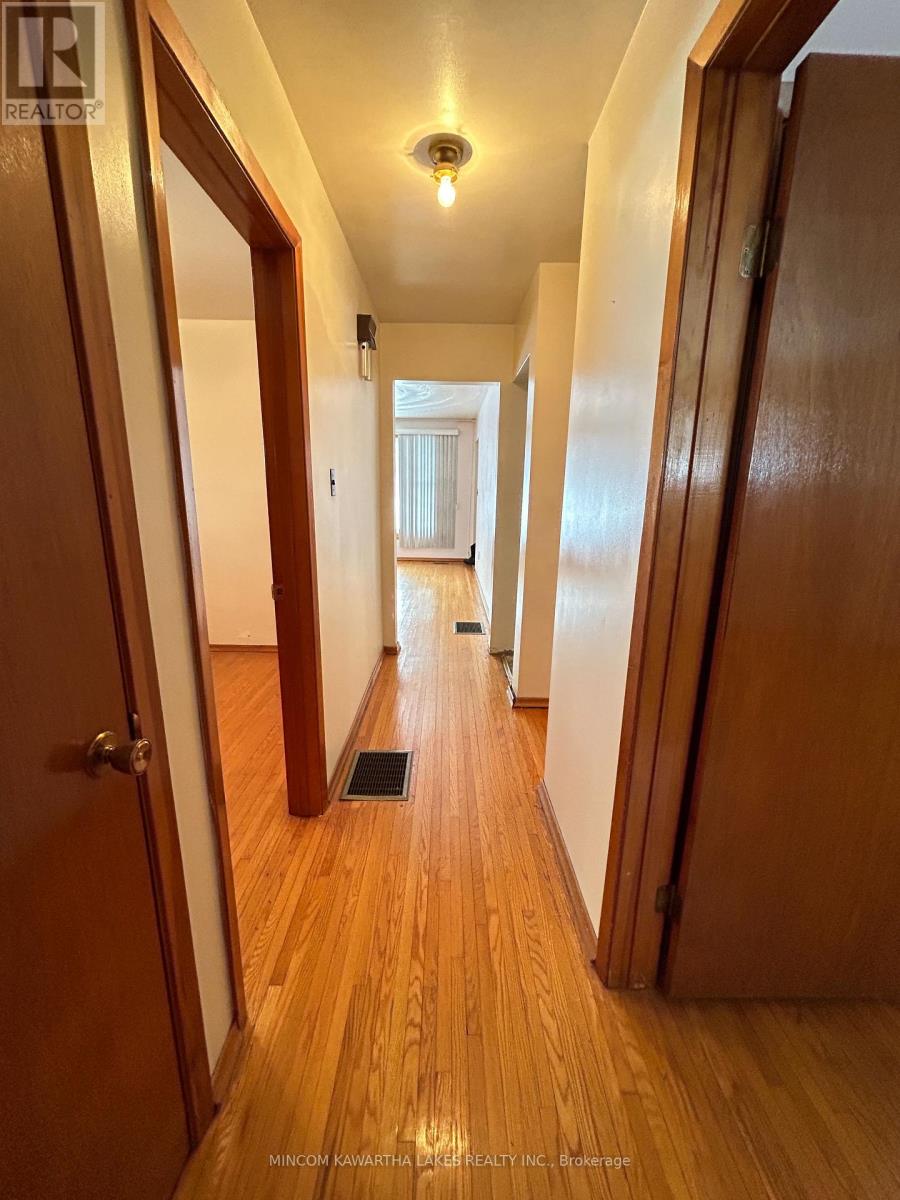 707 Otonabee Drive, Peterborough (Ashburnham Ward 4), Ontario  K9J 7P8 - Photo 18 - X12681738