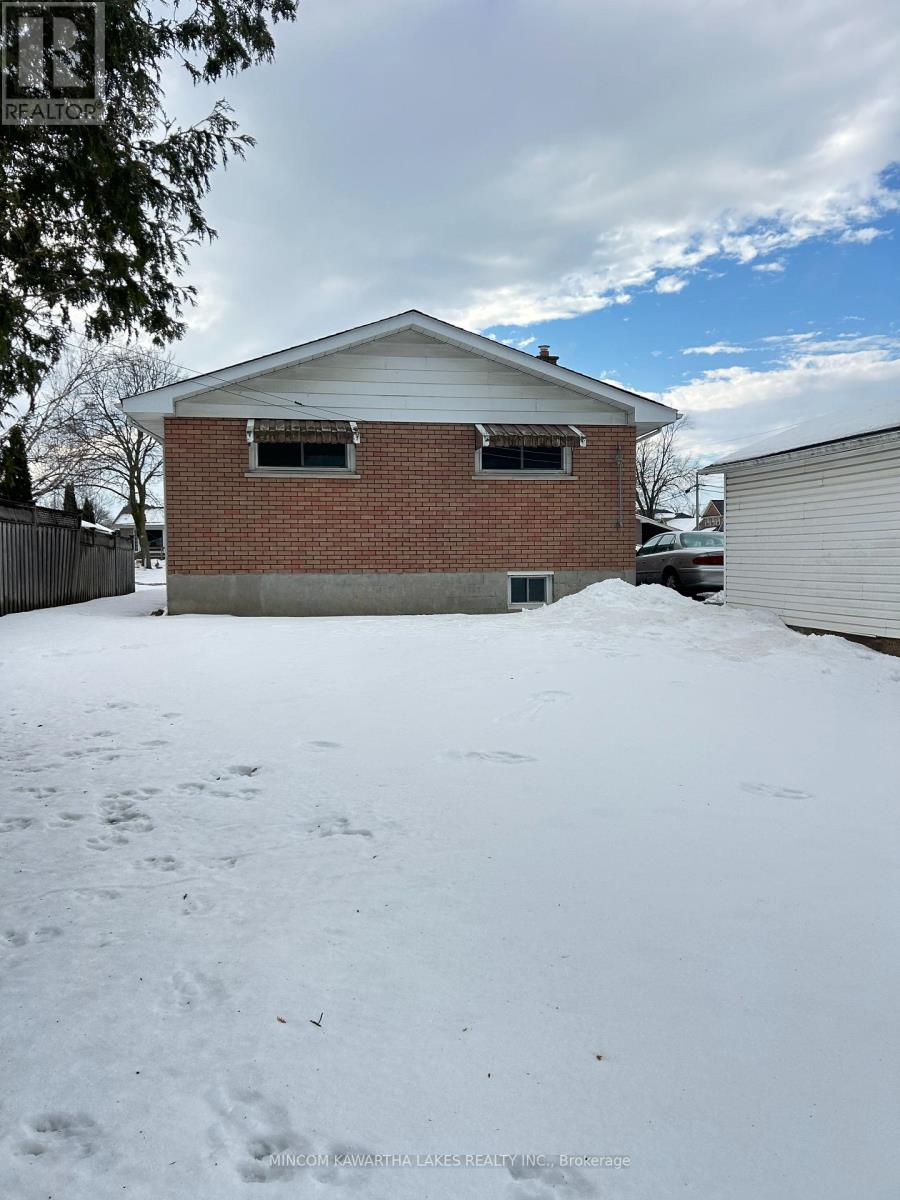 707 Otonabee Drive, Peterborough (Ashburnham Ward 4), Ontario  K9J 7P8 - Photo 28 - X12681738
