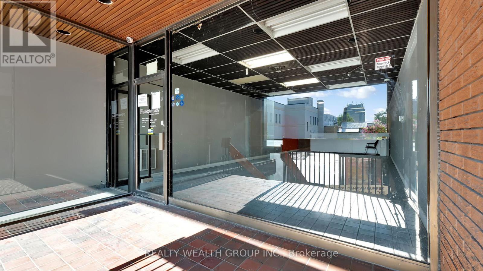 106 - 304-306 George Street N, Peterborough (Town Ward 3), Ontario  K9J 3H2 - Photo 5 - X12681810