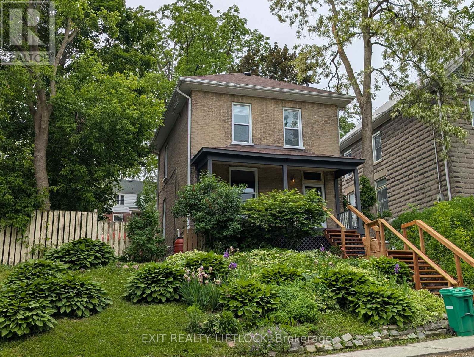 629 Aylmer Street N, Peterborough (Town Ward 3), Ontario  K9H 3X2 - Photo 3 - X12682316