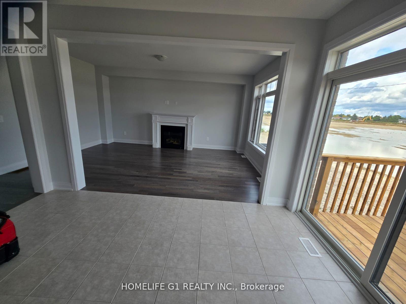 165 St Joseph Drive, Kawartha Lakes (Lindsay), Ontario  K9V 0R8 - Photo 6 - X12684346