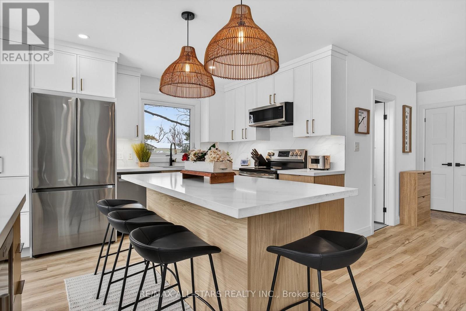 194 Snug Harbour Road, Kawartha Lakes (Fenelon), Ontario  K9V 4R6 - Photo 9 - X12685574