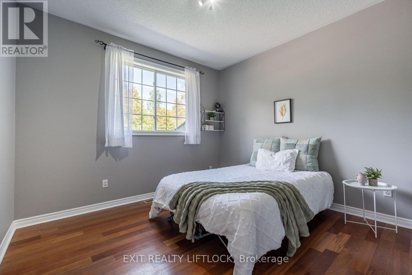 290 Mcclennan Drive, Selwyn, Ontario  K0L 1T0 - Photo 22 - X12686026