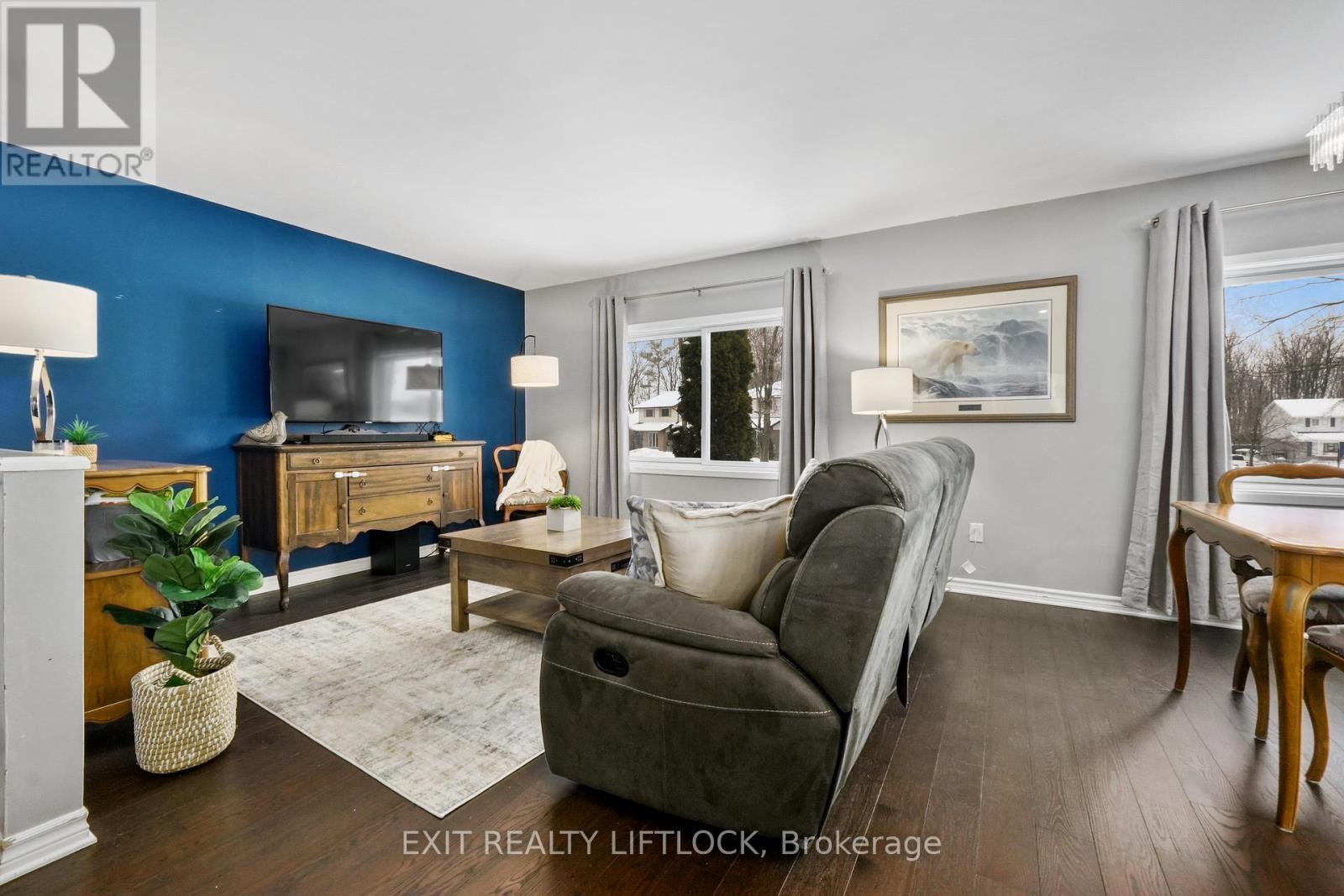 1856 Mapleridge Drive, Peterborough (Monaghan Ward 2), Ontario  K9K 1P9 - Photo 6 - X12686174