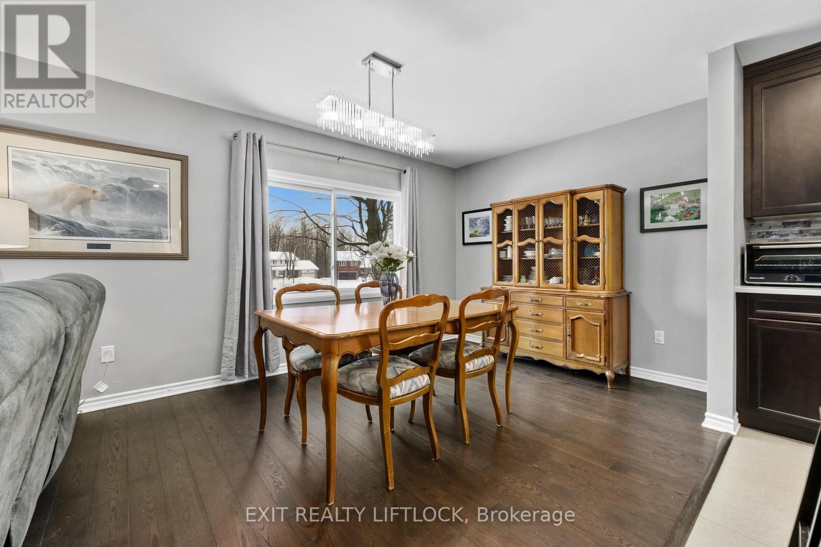 1856 Mapleridge Drive, Peterborough (Monaghan Ward 2), Ontario  K9K 1P9 - Photo 9 - X12686174