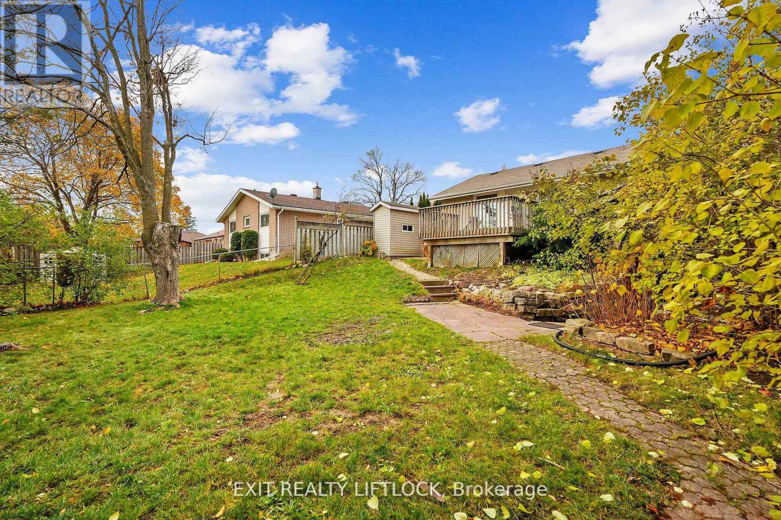 1252 Royal Drive, Peterborough (Northcrest Ward 5), Ontario  K9H 6R5 - Photo 22 - X12686190