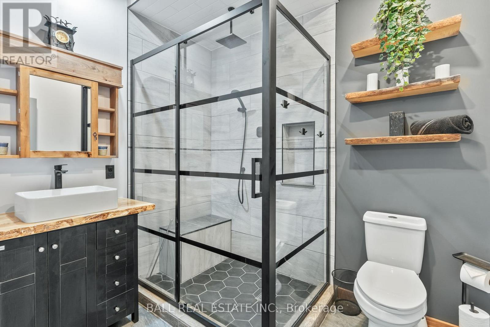 2430 Hadlington Road, Highlands East (Monmouth), Ontario  K0L 3C0 - Photo 25 - X12687510