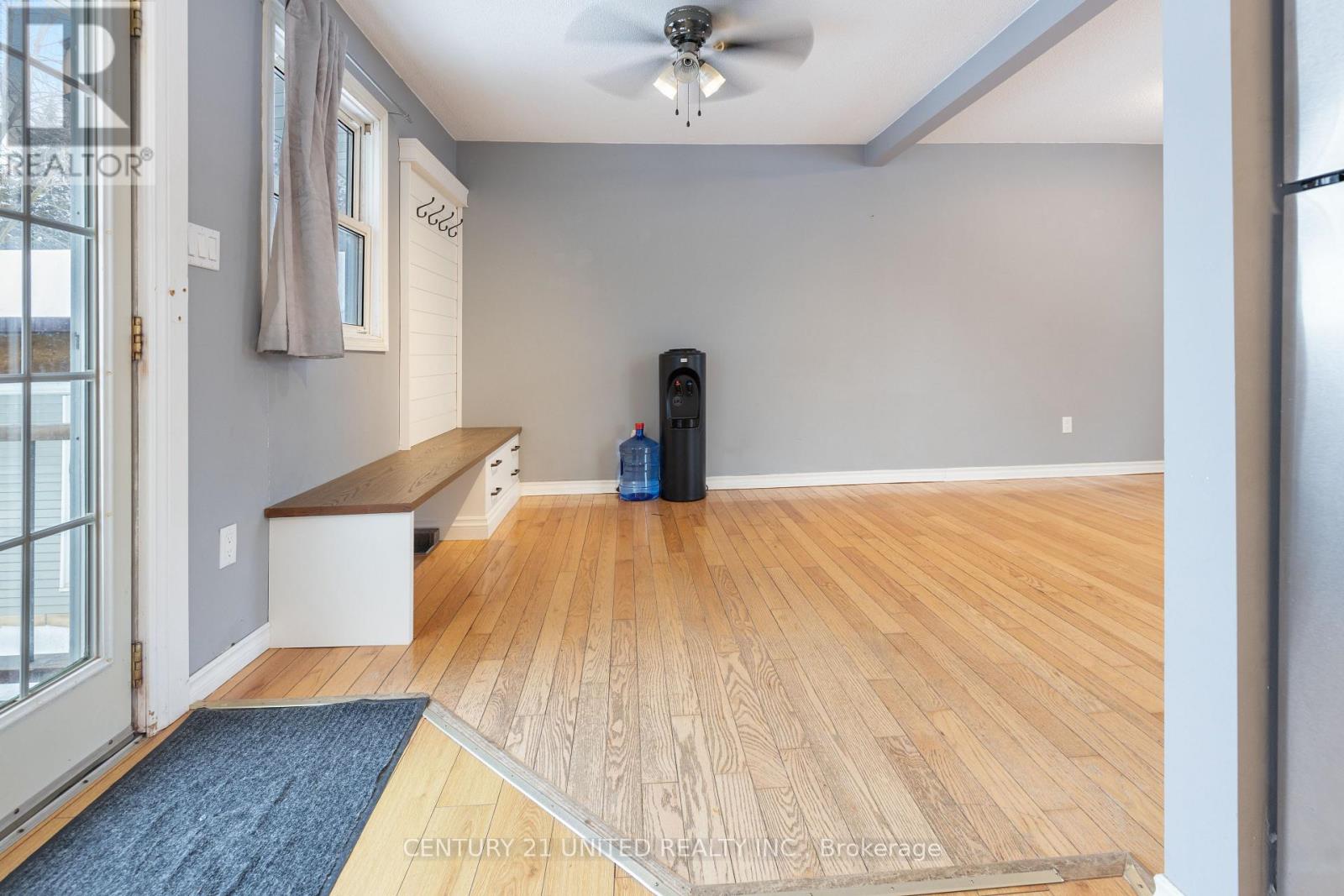 17 Lawrence Street S, Kawartha Lakes (Emily), Ontario  K9J 6X3 - Photo 8 - X12687634