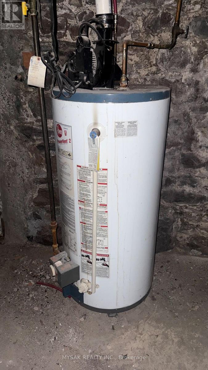 514-516 Aylmer Street N, Peterborough (Town Ward 3), Ontario  K9H 3W5 - Photo 19 - X12687566