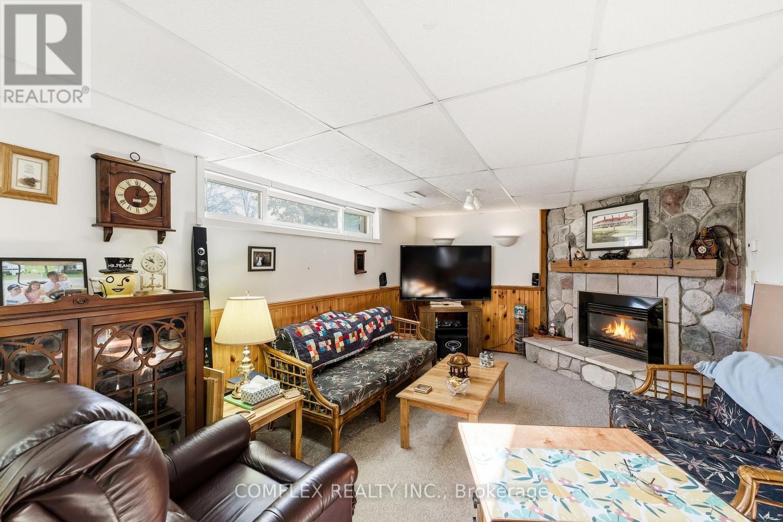 805 Highland Court, Peterborough (Northcrest Ward 5), Ontario  K9H 5K1 - Photo 35 - X12687668