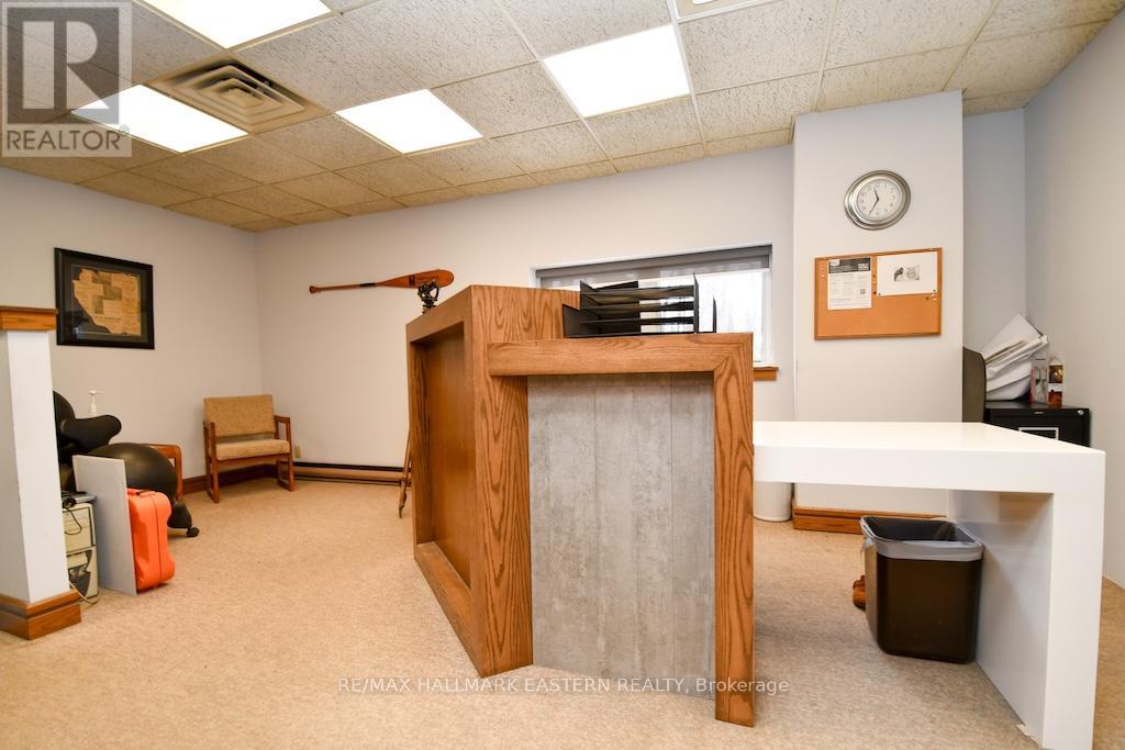 1970 Brown Line, Cavan Monaghan (Cavan-Monaghan), Ontario  K9J 6Z9 - Photo 13 - X12688728