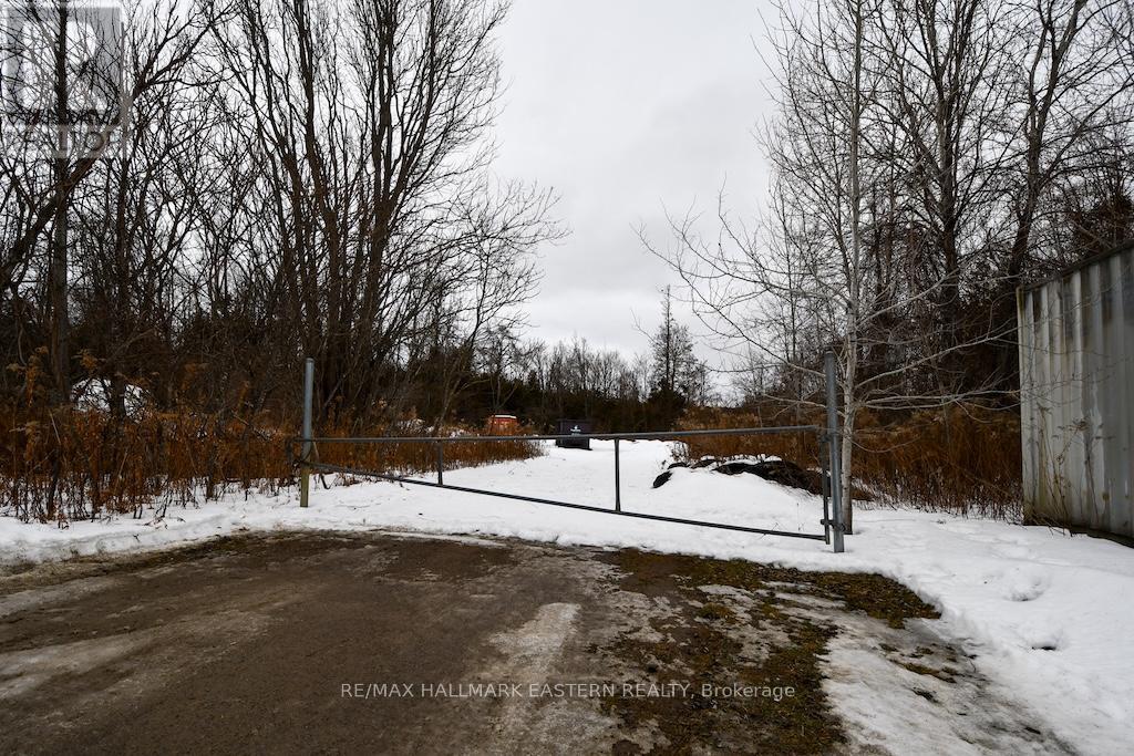 1970 Brown Line, Cavan Monaghan (Cavan-Monaghan), Ontario  K9J 6Z9 - Photo 30 - X12688728