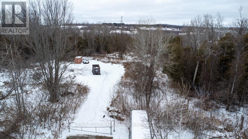 1970 Brown Line, Cavan Monaghan (Cavan-Monaghan), Ontario  K9J 6Z9 - Photo 35 - X12688728