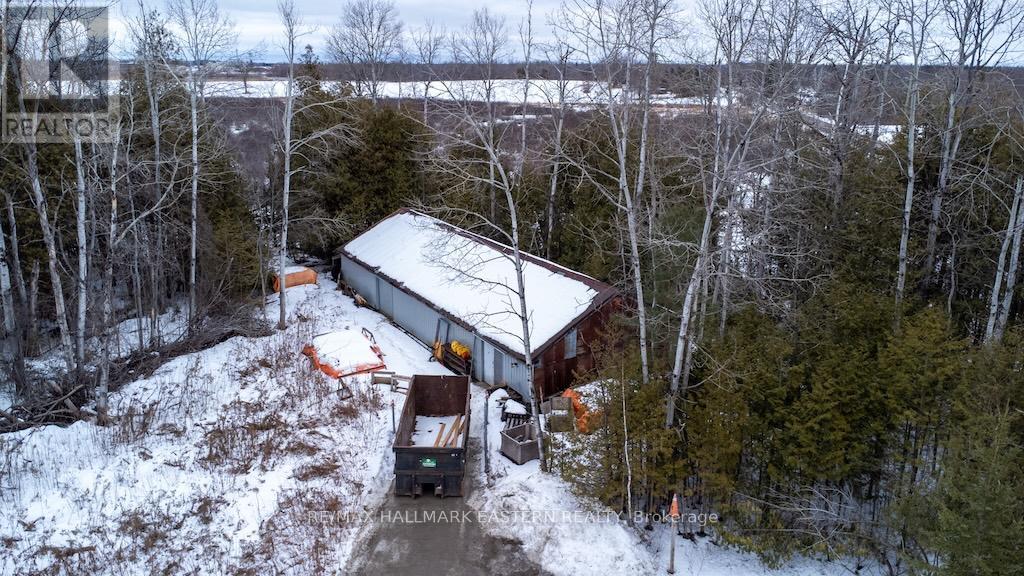 1970 Brown Line, Cavan Monaghan (Cavan-Monaghan), Ontario  K9J 6Z9 - Photo 36 - X12688728