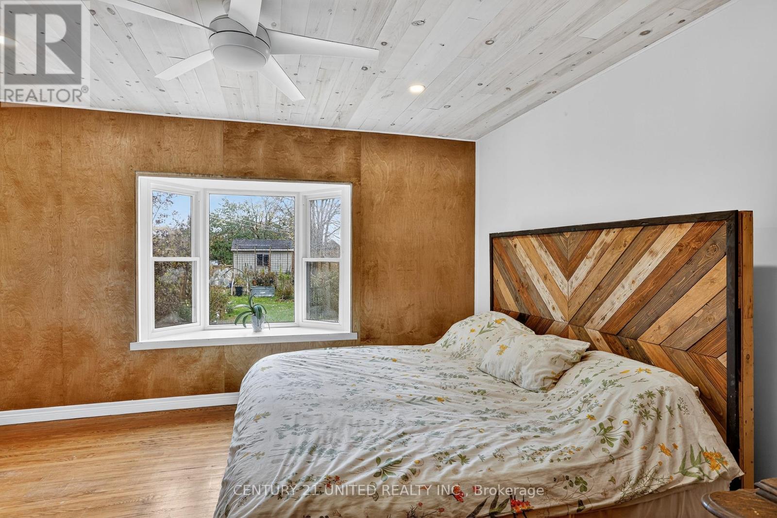 201 Romaine Street, Peterborough (Otonabee Ward 1), Ontario  K9J 2C3 - Photo 15 - X12688938